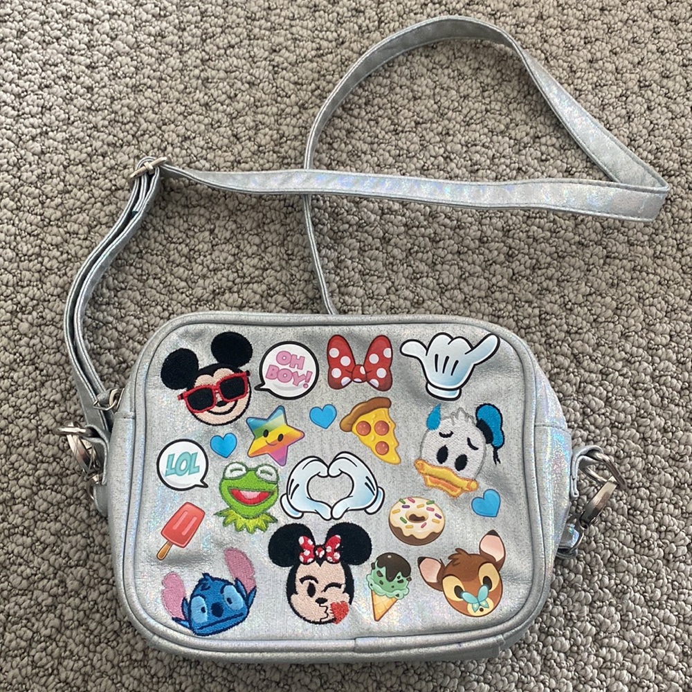 Mickey items - Picture 6 of 7